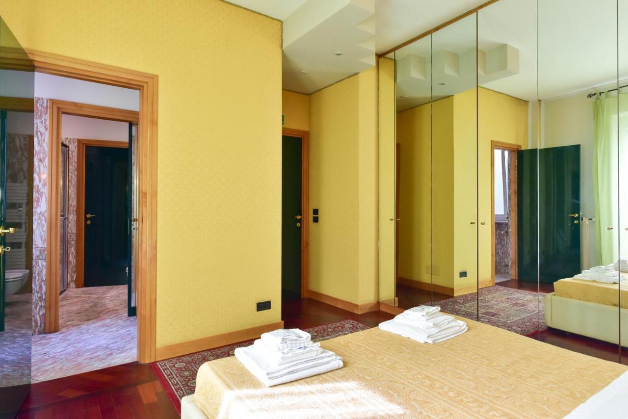 Elegant & Cozy Apartment In The Heart Of Roma Ngoại thất bức ảnh