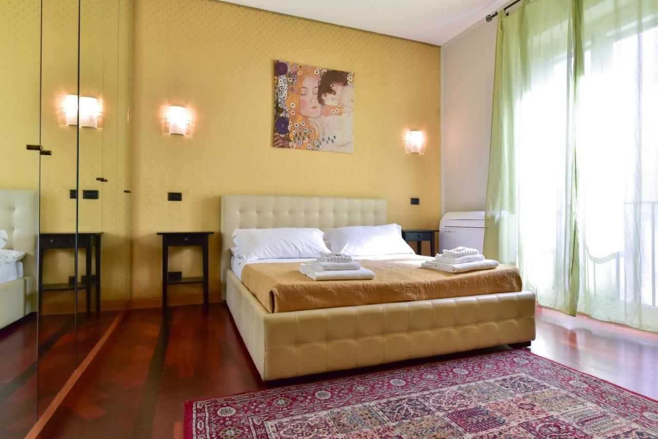 Elegant & Cozy Apartment In The Heart Of Roma Ngoại thất bức ảnh